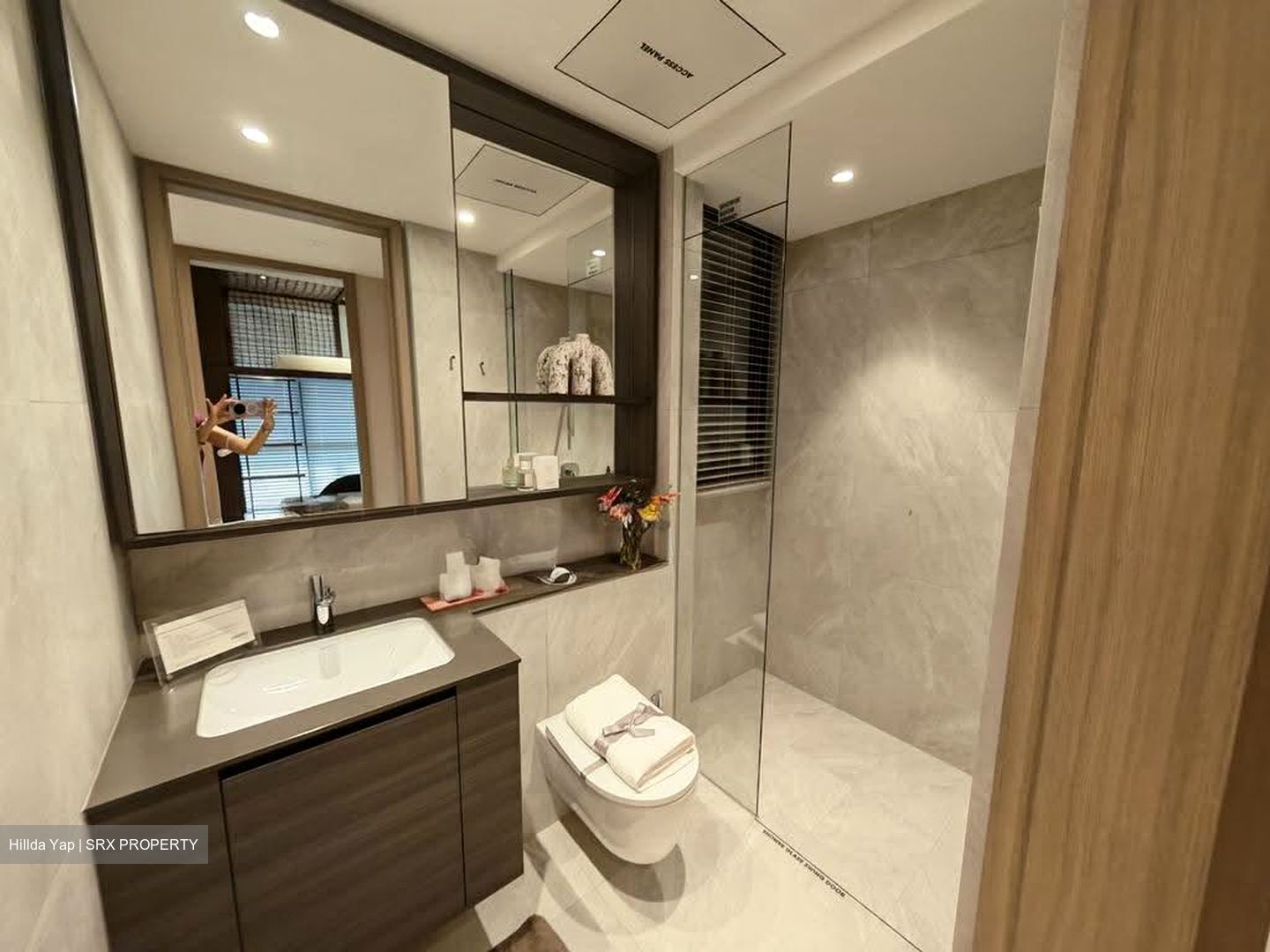 Lakeside Drive (D22), Condominium #623130741